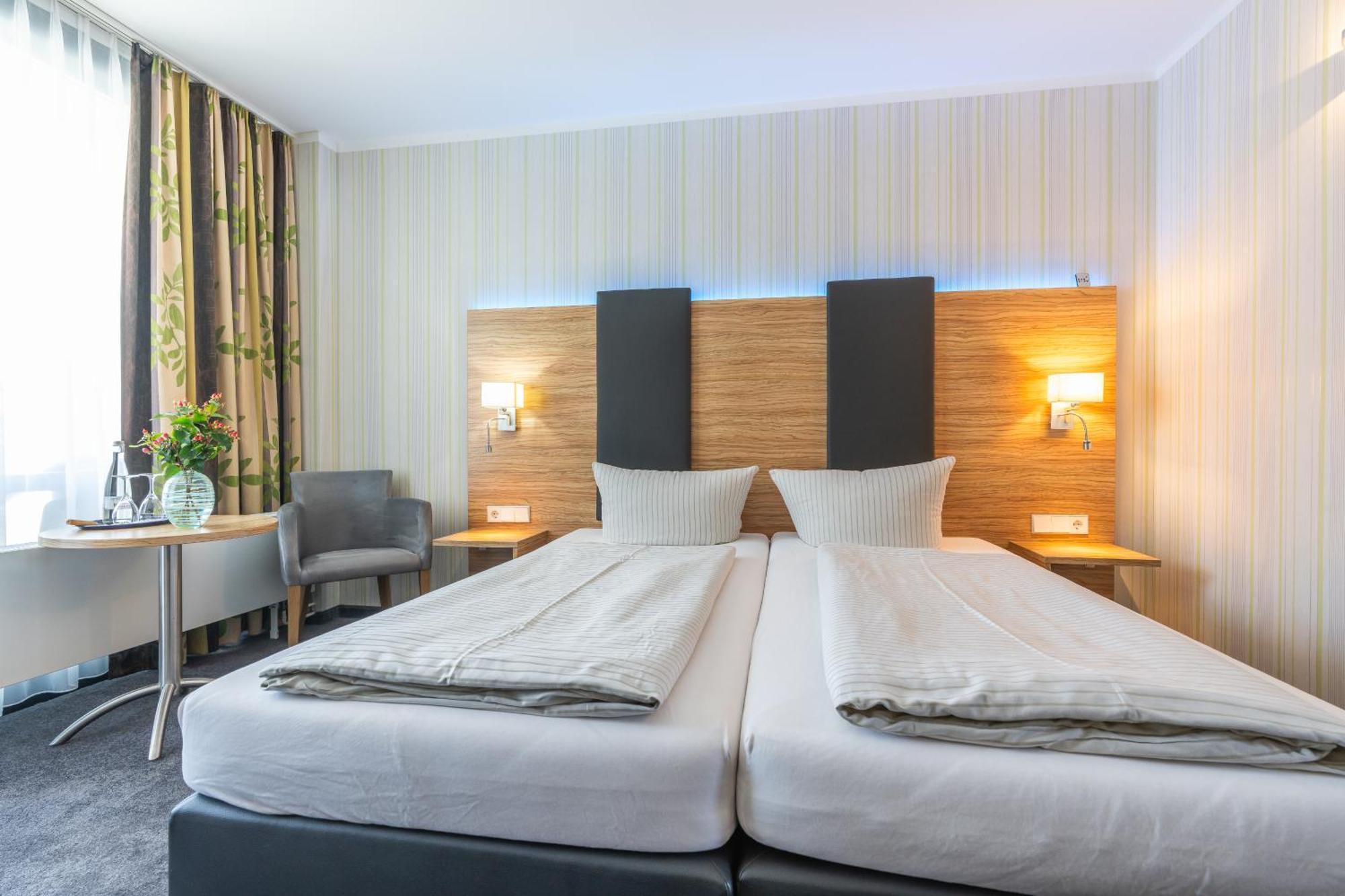 Seehotel Forst 福斯特 外观 照片